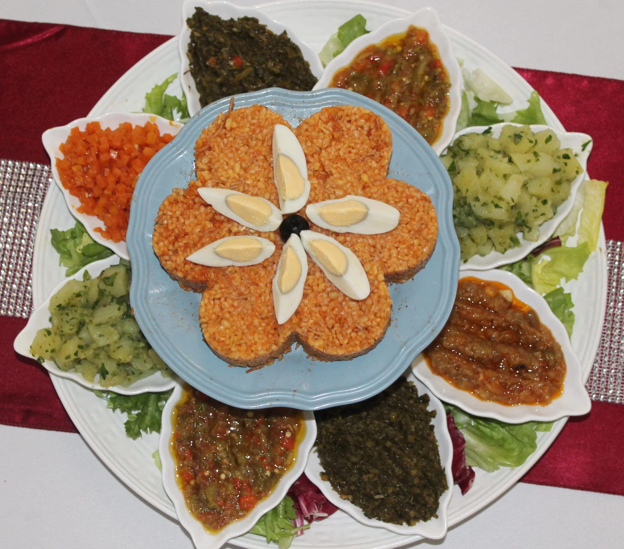 Plateau de kémia et entrées composées du traiteur Maral Events
